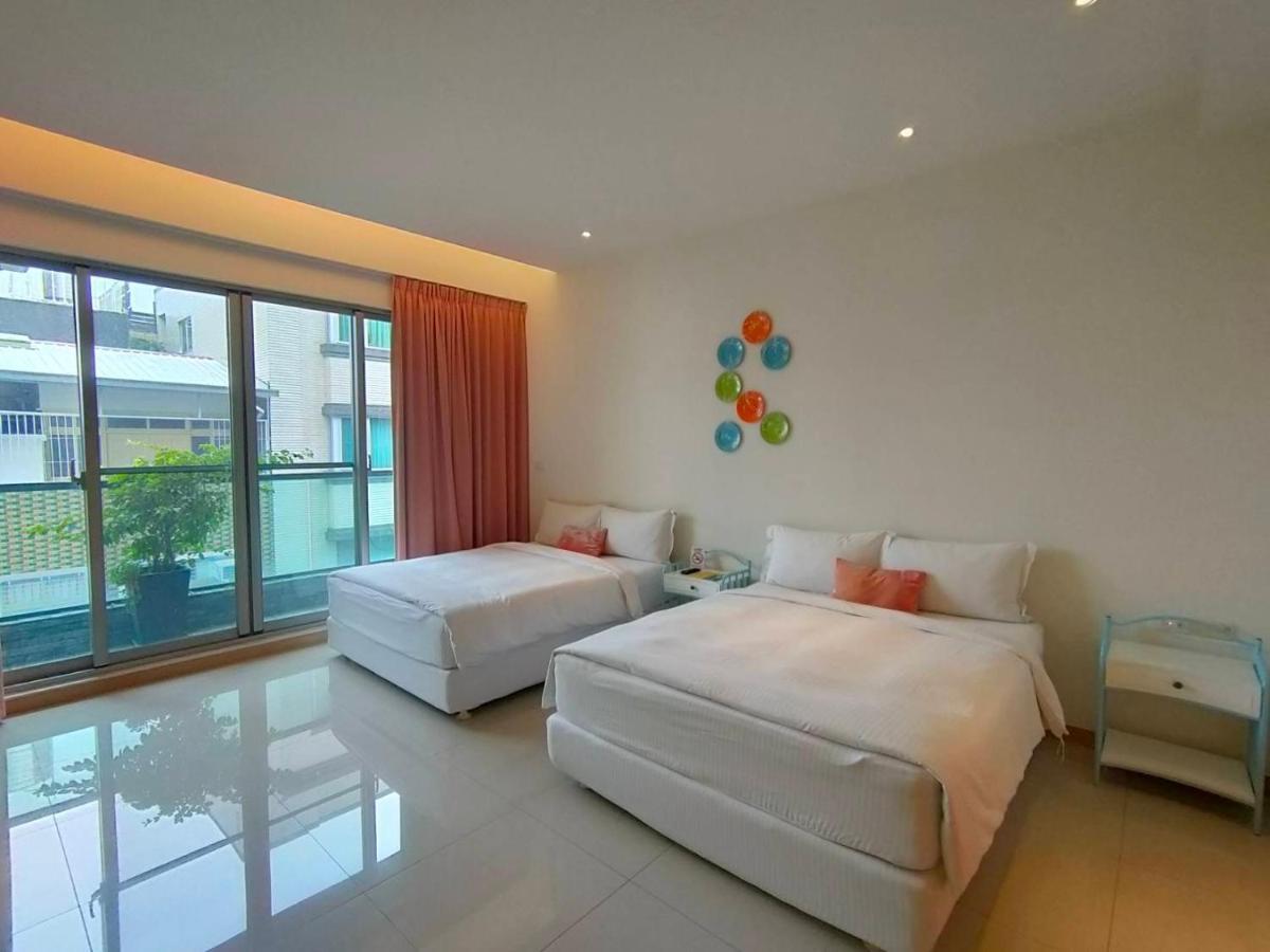 Elsa House Hotell Tainan Exteriör bild